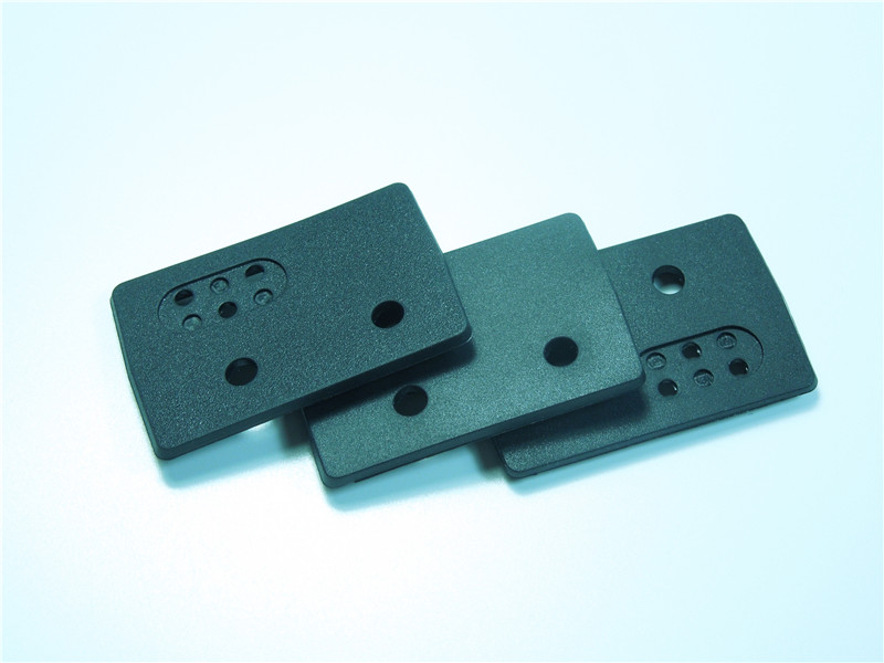 黑色矽膠（jiāo）墊